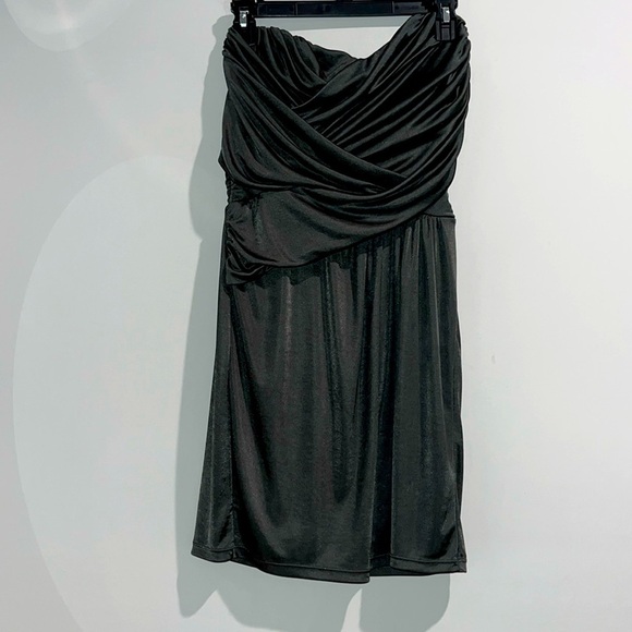 Express Dresses & Skirts - Express gray semi shiny strapless dress. Size medium.